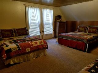 Maul Cabin - Shaver Lake - 1