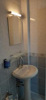 Everest Apart Hotel - 2