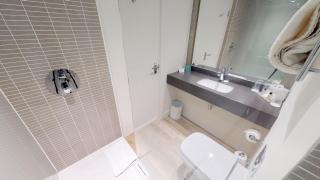Holiday Inn Runcorn M56 Junction 12 by IHG - Runcorn - 1