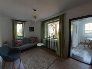 R-House - Braşov - 1