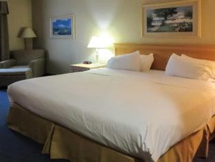 Blue Water Inn & Suites BW Signature Collection - 1