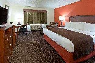 AmericInn by Wyndham Grafton - Grafton - 5