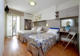 Hotel Colorado - Lignano Sabbiadoro - 2