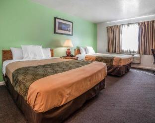 Ameri-Stay Inn & Suites - 7