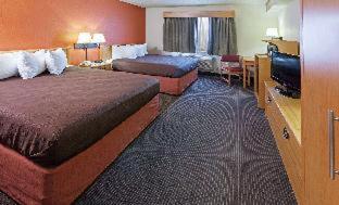 AmericInn by Wyndham Sturgeon Bay - Sturgeon Bay - 5
