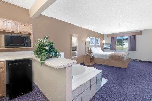 Super 8 by Wyndham Chamberlain SD - Chamberlain - 5