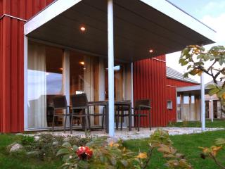 Schwedenrotes Ferienhaus "ISI" - Ostsee Strand 500 Meter - Nähe Wismar - alles inklusive - Zierow - 1