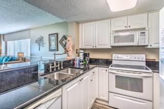 Pools, Patio and Stunning Views Myrtle Beach Oasis - Myrtle Beach - 1
