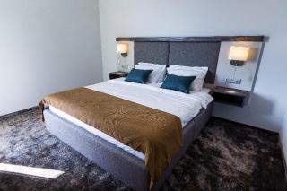 Best Western PLUS Premium Inn - Sonnenstrand - 7