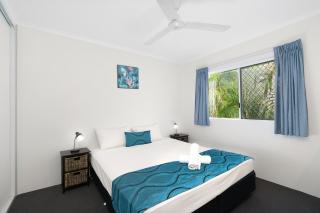 Cocos Holiday Apartments - Trinity Beach - 2