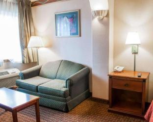 Quality Inn & Suites Las Cruces - University Area - 9