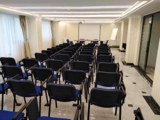 Hotel Sarmis - Deva - 4