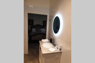 The Bower@ Kings Cottage - Uralla - 3