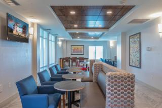 Holiday Inn Express & Suites Asheville Downtown by IHG - Asheville - 6