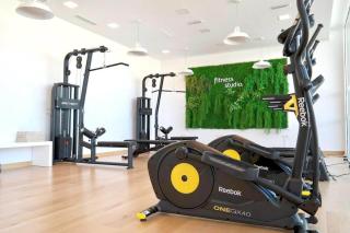 Luxury Secure Chic-Hideaway in La Cala de Mijas with Sun-Drenched Terrace, SPA & GYM - 6