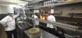 Hotel Deepa Comforts - 8