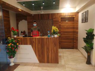Hotel Neelkamal - Anand - 7