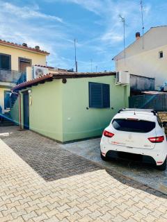 LA PICCOLA DEPENDANCE - 2