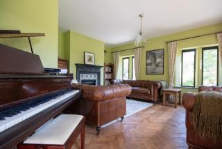 Stainsborough Hall Holiday Cottages - Wirksworth - 1