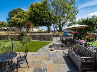 The Old Smoke House - 9