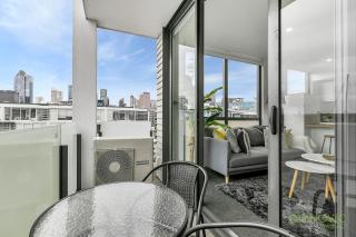 QV Stylish Viaduct with Carpark (886) - Auckland - 7