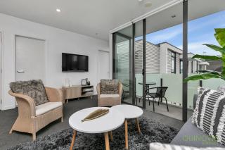 QV Stylish Viaduct with Carpark (886) - Auckland - 9
