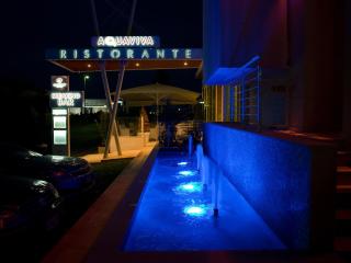 Breaking Business Hotel - 8