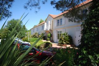 Hotel Le Relais des Champs - Eugénie-les-Bains - 9