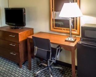 Days Inn by Wyndham Austintown - Austintown - 5