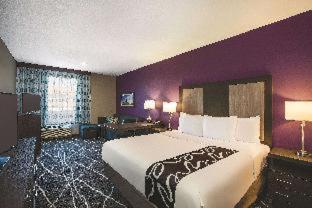 La Quinta by Wyndham Dallas Northeast-Arboretum - 3