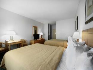 Quality Inn & Suites Springfield Southwest near I-72 - Springfield - 3