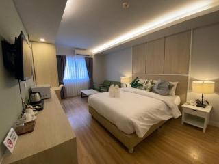 GREENHILLS RESORT Si Racha - 1