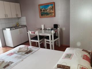 Studio Ana - Cozy place for two - 4