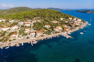Dvorine - Tisno - 5