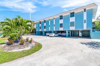 Highland Avenue Heaven - Bradenton Beach - 2