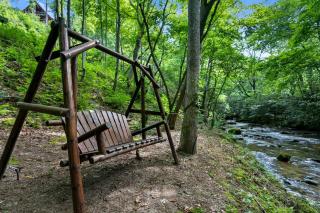 Creekside Cabin with Hot Tub, Mtn Views and More! - Mineral Bluff - 8