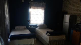 Abuelita Guesthouse - Room 4 - Lephalale - 4