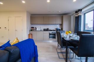 Virexxa Bedford Centre - Alpha Suite - 2Bed Flat with Free Parking & Gym - 2