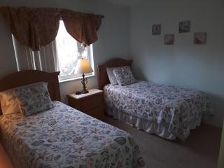 Charming Kendall Home - 1