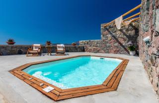Petra Residence Mini Pool Spa - Adamantas - 3