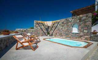 Petra Residence Mini Pool Spa - Adamantas - 5