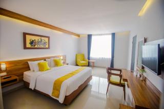 Inna Tretes Hotel & Resort - Prigen - 9