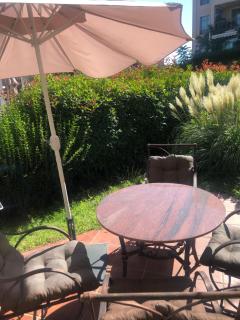 Flores Garden Apartment M - 1