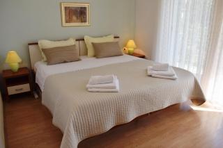 Lina Vranković Apartments - Hvar (Lesina) - 1