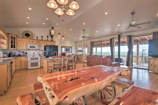 Overgaard Cabin with Pool Table and Incredible View - Overgaard - 6