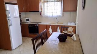 Classic-style apartment - 6
