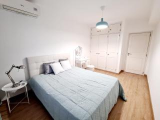 Central and New Fancy 2 Bedroom Apart.w/ 2 Wc - 3