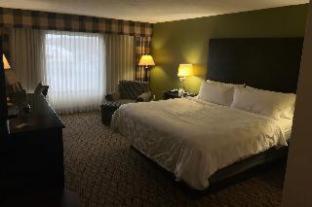Wyndham Garden Totowa - 8