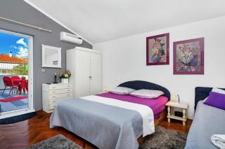 Apartments with parking space Makarska - 6909 - 8