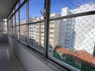 LADO DO METRÔ COPACABANa - Rio de Janeiro - 6